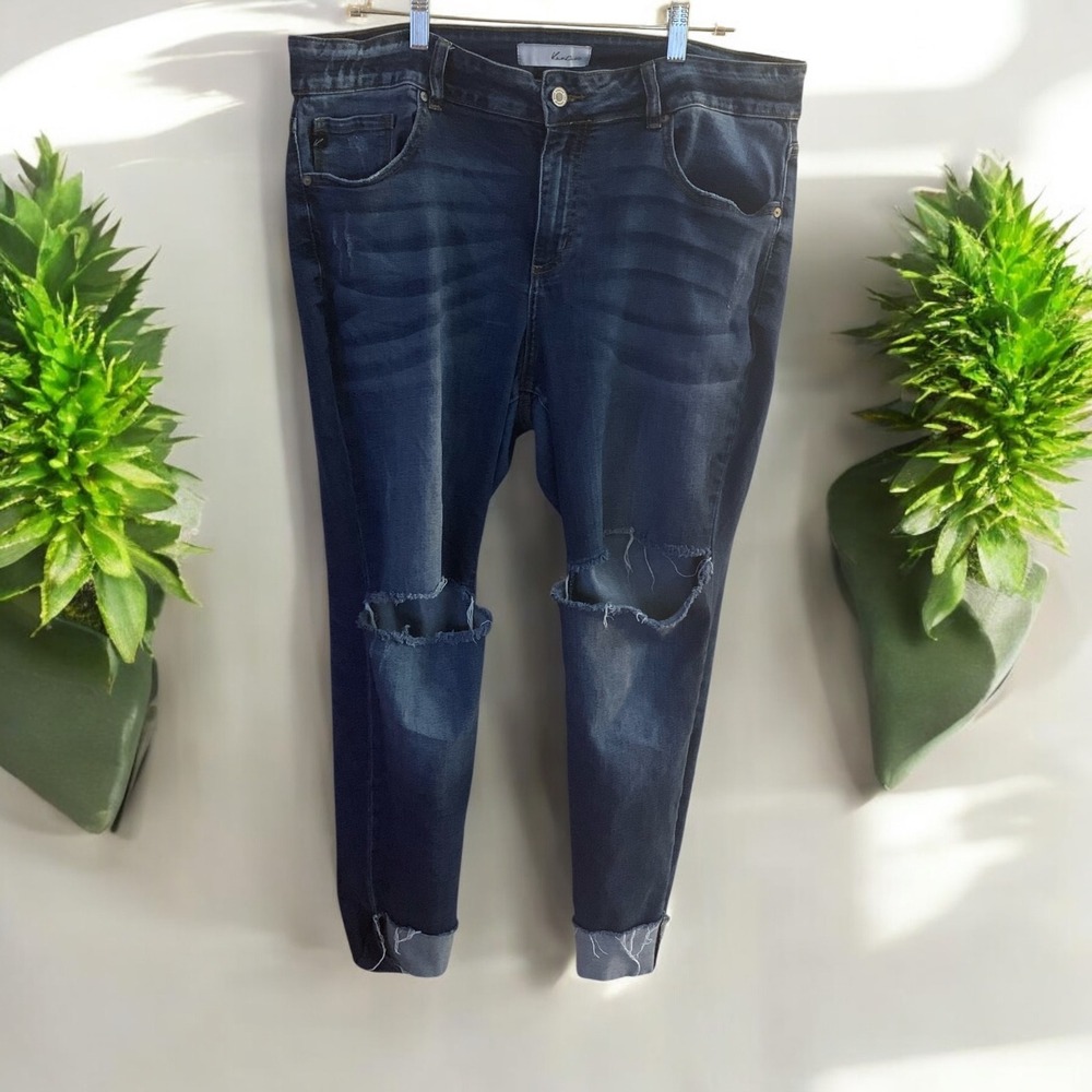 KanCan Ripped Knee Jeans Distressed‎ Denim Cuffed Hem Dark Wash Size 18
